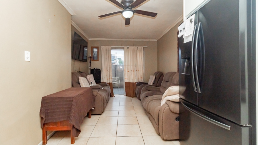 2 Bedroom Property for Sale in Windsor Park Western Cape